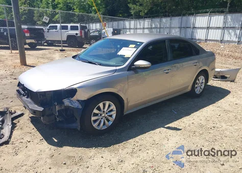 2012 Volkswagen Passat 2.5L S из США, поврежденный, VIN 1VWAP7A34CC006689